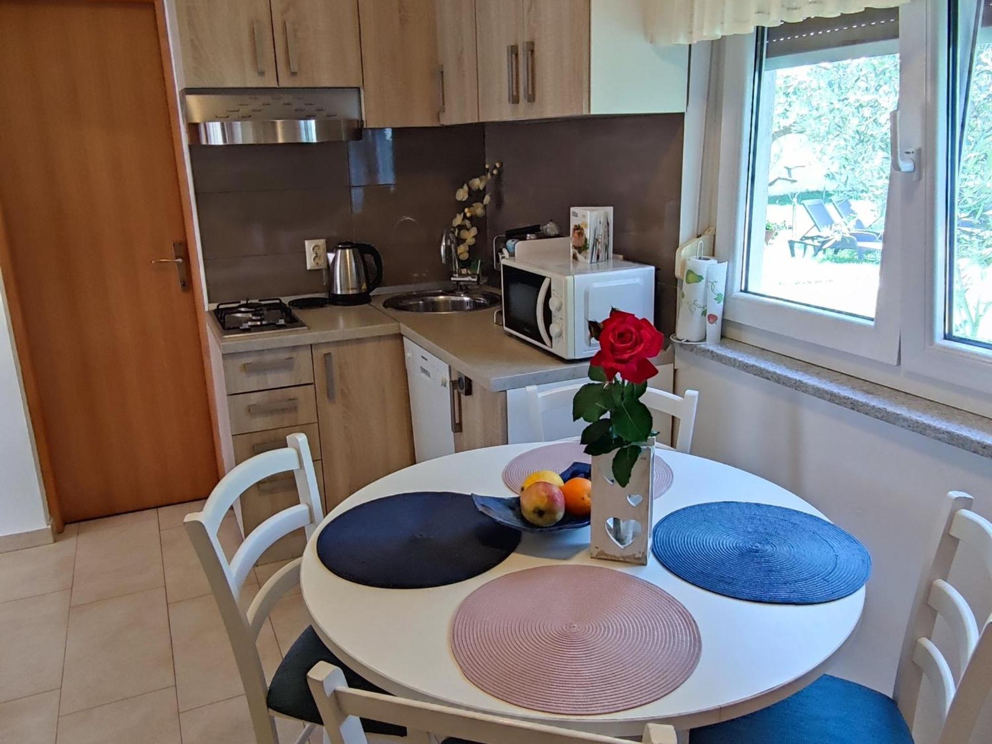 Holiday Home Kerniat Pula Bagian luar foto